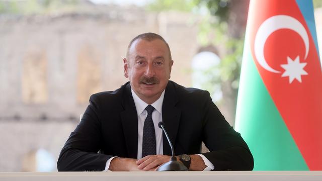 aliyev-ermenistan-aciklamalarimizi-gormezden-geliyor
