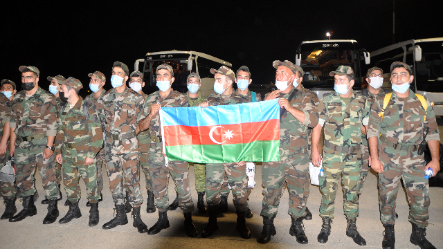 azerbaycanli-ekip-orman-yanginlariyla-mucadeleye-destek-icin-turkiyeye-geldi