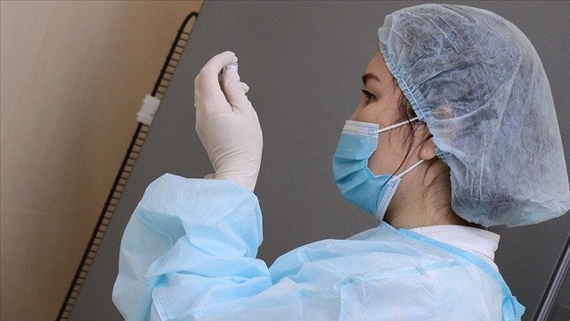 kazakistan-cin-de-kovid-19-a-karsi-gelistirilen-sinopharm-asisindan-4-milyon-do