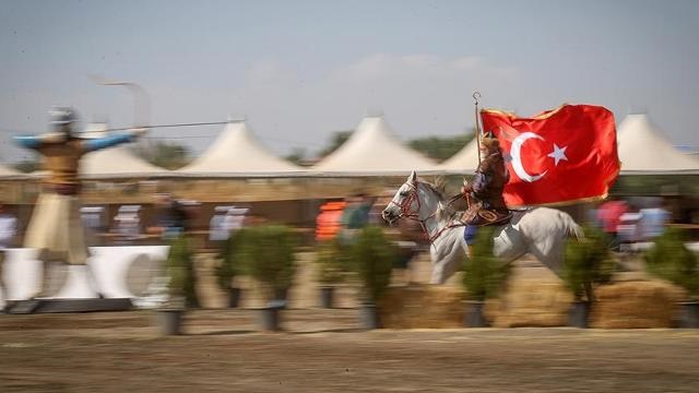 turk-tarihinin-altin-sayfalari-agustosta-yazildi