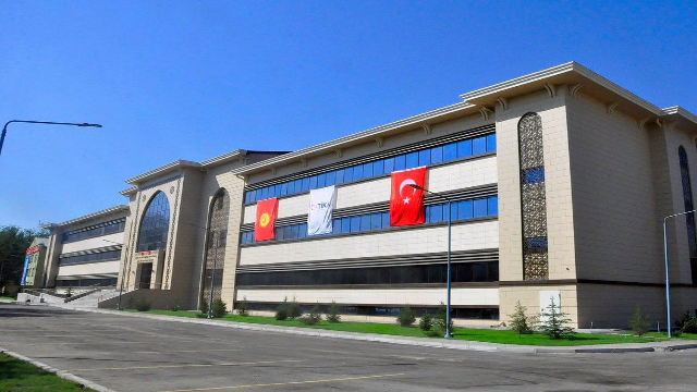 turkiyenin-kurdugu-modern-kirgiz-turk-dostluk-hastanesi-hasta-kabulune-basladi