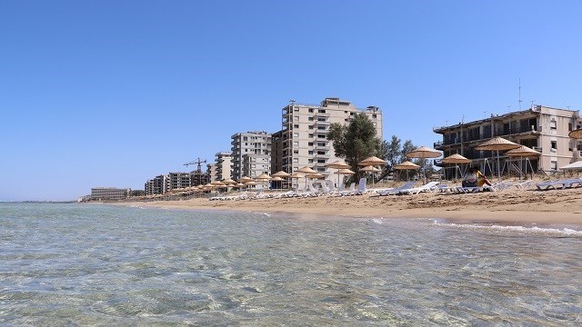 kktcde-46-yilin-ardindan-bir-bolumu-acilan-marasin-ziyaretci-sayisi-200-bini-g