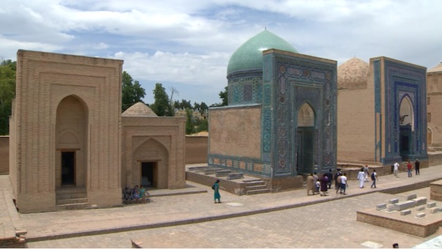 ozbekistandaki-sah-i-zinde-kulliyesi