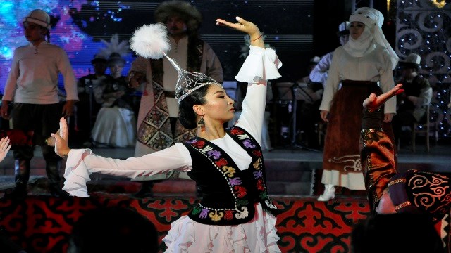 kirgizistanda-6-dunya-halk-destanlar-festivali-yapilacak