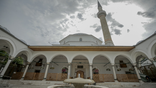 tika-ceyrek-asirdir-yer-aldigi-bosna-hersekte-kultur-mirasi-camileri-bugune-ul