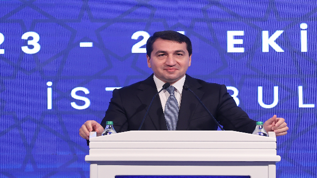 azerbaycan-cumhurbaskani-musaviri-haciyev-turk-konseyi-medya-forumunda-konustu
