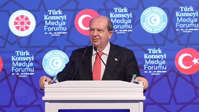 kktc-cumhurbaskani-tatar-turk-konseyi-medya-forumunda-konustu