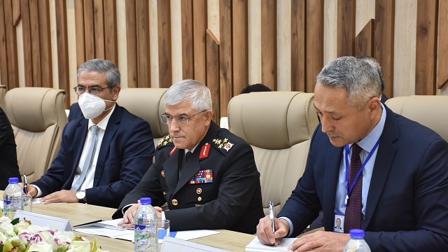jandarma-genel-komutani-orgeneral-cetin-ozbekistan-da-temaslarda-bulundu