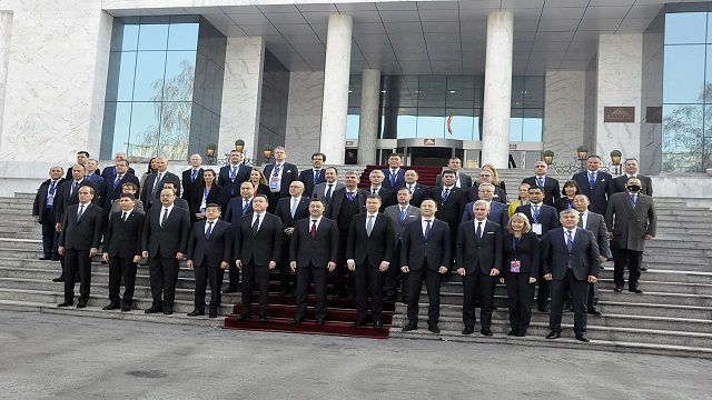 kirgizistan-ab-orta-asya-1-uluslararasi-ekonomik-forumuna-ev-sahipligi-yapti