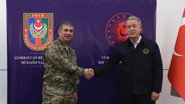 azerbaycan-savunma-bakani-hasanov-turk-silahli-kuvvetleri-dunyanin-en-guclu-ord