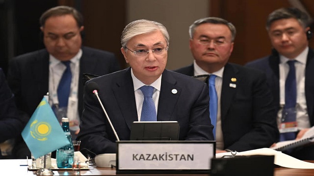 kazakistan-cumhurbaskani-tokayev-turk-konseyi-devlet-baskanlari-8-zirvesinde