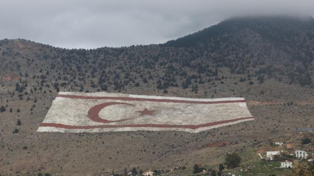 kktcde-guven-oylamasi-yapiliyor