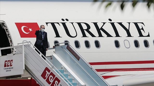 cumhurbaskani-erdogan-turkmenistana-gitti