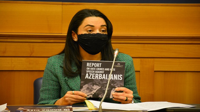 azerbaycan-ombudsmani-karabagdaki-insan-haklari-ihlallerini-italyada-anlatti
