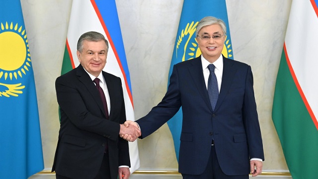 kazakistan-ve-ozbekistan-arasinda-muttefiklik-deklarasyonu-imzalandi
