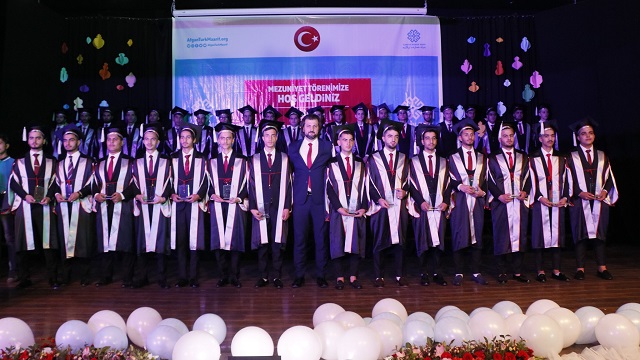 afgan-turk-maarif-okullari-aryana-erkek-lisesi-107-mezun-verdi