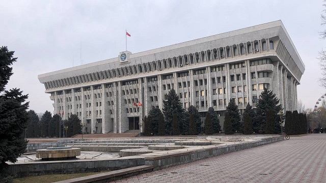kirgizistan-meclisinde-kazakistana-asker-gonderilmesine-iliskin-tezkere-kabul