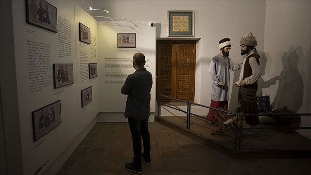 osmanlinin-tedavi-yontemlerinin-anlatildigi-muze-2021de-ziyaretci-sayisini-art