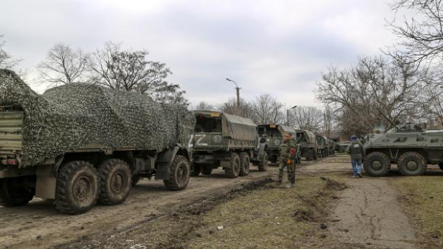 ukrayna-icisleri-bakanligi-rus-kuvvetleri-hersona-girdi