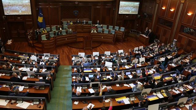 kosova-meclisi-rus-saldirganligina-karsi-ukraynaya-destek-kararini-onayladi