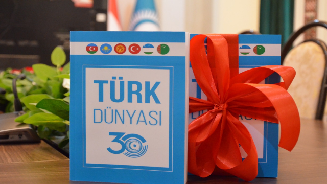 uluslararasi-turk-akademisi-turk-entegrasyonunun-30-yili-konferansi-duzenled