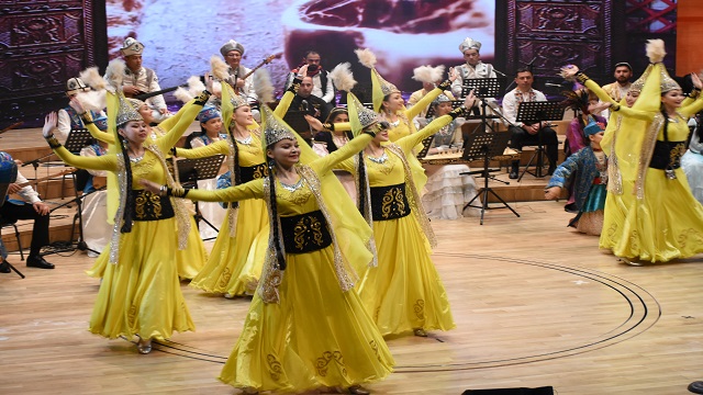 turksoy-baskentte-nevruz-bayrami-konseri-duzenledi