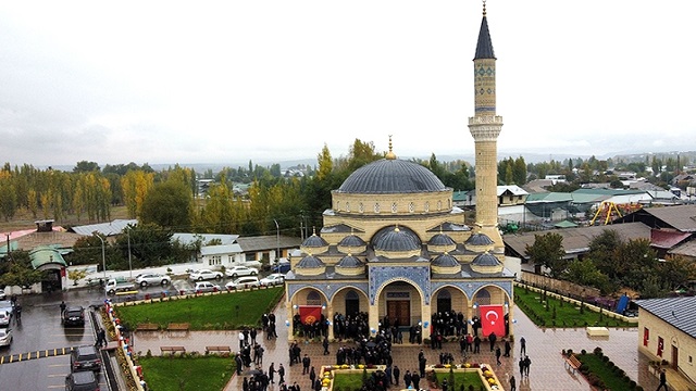 buyuk-turk-bilgini-imam-serahs