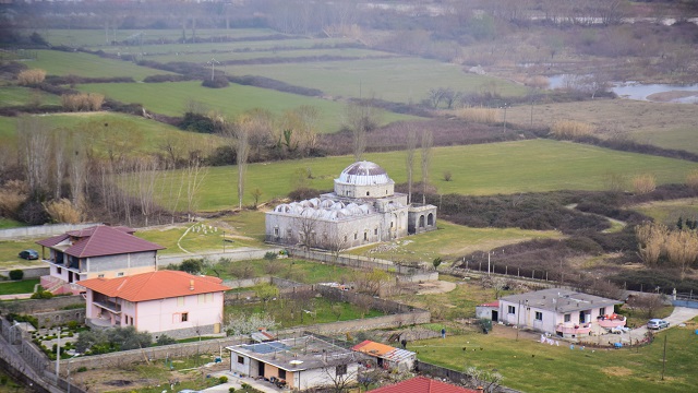 arnavutluktaki-kursunlu-camii-restore-edilip-acilacagi-gunu-bekliyor