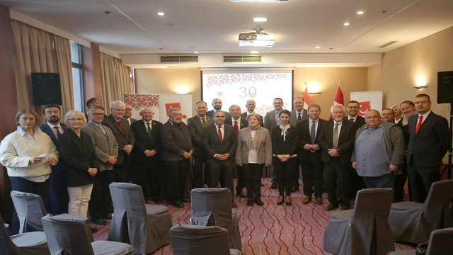 zagrebde-hirvatistan-ve-turkiyenin-30-yillik-diplomatik-iliskileri-panelde-e