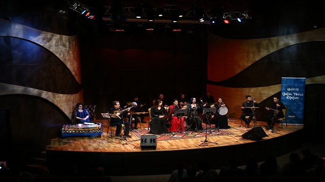 bakude-yunus-emre-asiklari-isimli-konser-duzenlendi