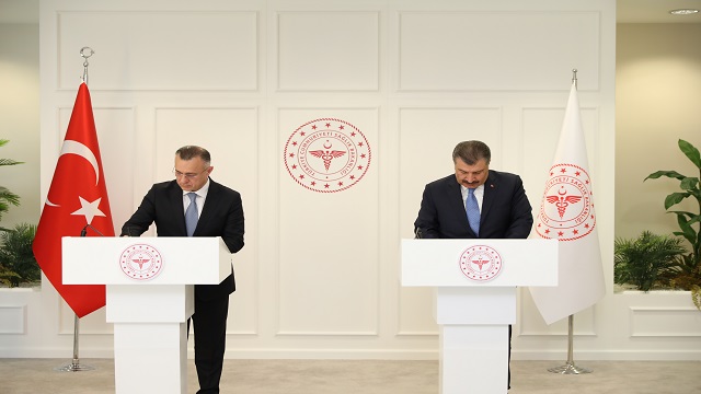 turkiye-ve-azerbaycan-saglik-bakanliklari-arasinda-is-birligi-protokolu-imzaland