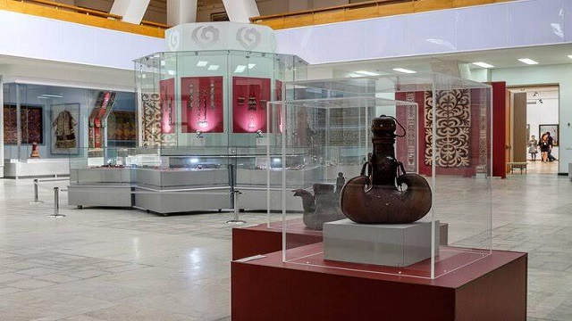 kazakistanin-en-buyuk-sanat-muzesi-kasteev-muzesi