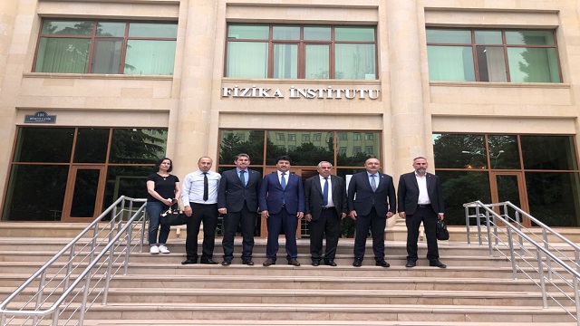 subu-azerbaycan-universiteleriyle-is-birligi-protokolu-imzaladi