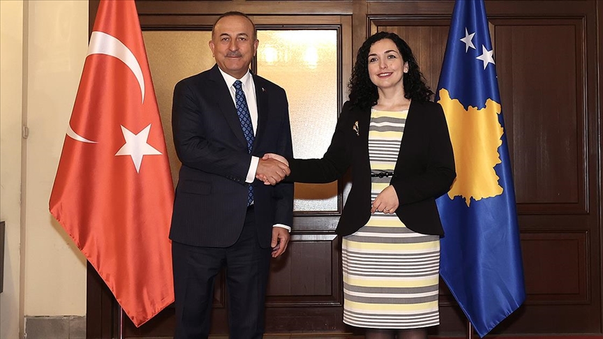 disisleri-bakani-cavusoglu-kosova-cumhurbaskani-osmani-ve-basbakan-kurti-ile-go