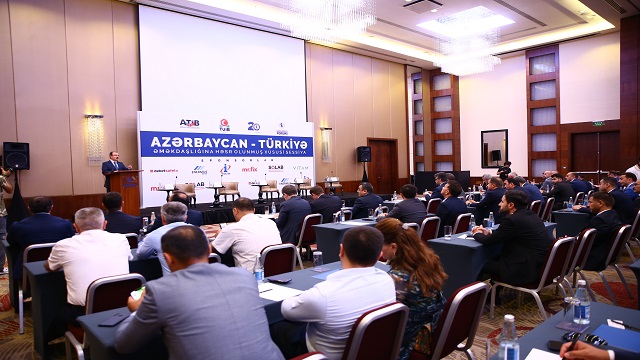bakude-caspian-enerji-forumunun-turkiye-azerbaycan-iliskileri-oturumu-yapil