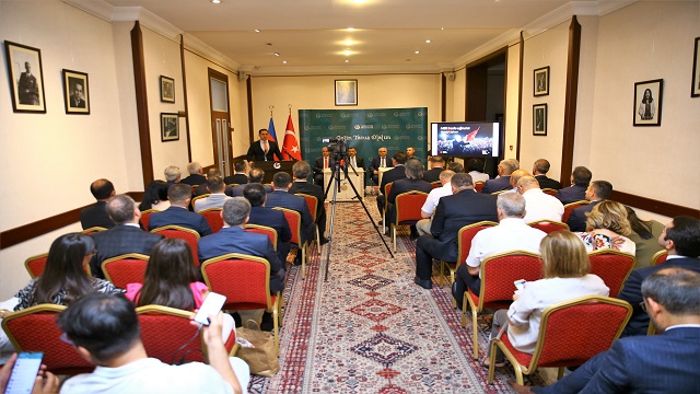 azerbaycanda-15-temmuz-demokrasi-ve-milli-birlik-gunu-paneli