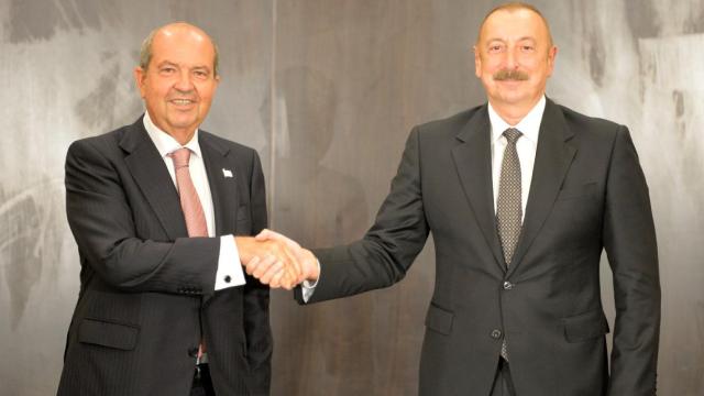 kktc-cumhurbaskani-tatar-azerbaycan-cumhurbaskani-aliyev-ile-gorustu