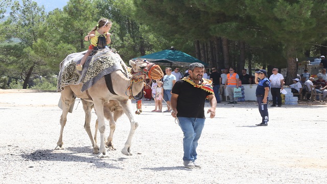 muglada-13-uluslararasi-yoruk-turkmen-kultur-senligi-duzenlendi