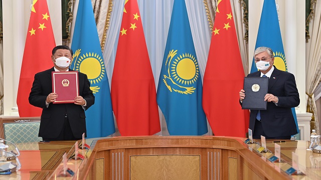 kazakistan-ile-cin-arasindaki-iliskilerin-yeni-donemine-yonelik-ortak-bildiri-im