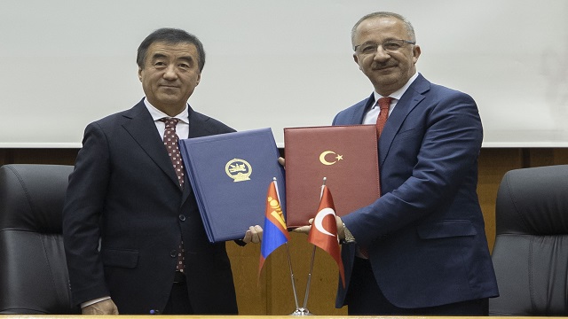 turkiye-ile-mogolistan-arasinda-arsiv-alaninda-is-birligi-protokolu-imzalandi