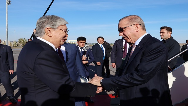 cumhurbaskani-erdogan-kazakistanda