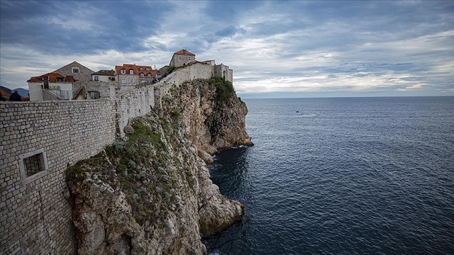 dubrovnik-ziyaretcilerini-tarihi-yolculuga-cikariyor