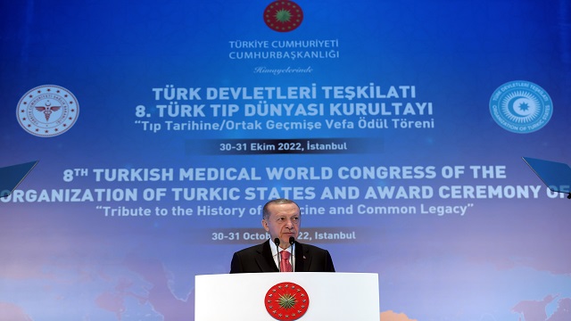 cumhurbaskani-erdogan-8-turk-tip-dunyasi-kurultayinda-konustu