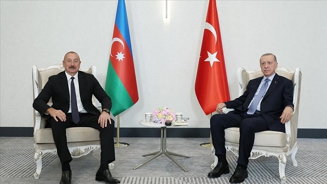 erdogan-ve-aliyev-socide-yapilan-azerbaycan-rusya-ermenistan-zirvesini-muzaker