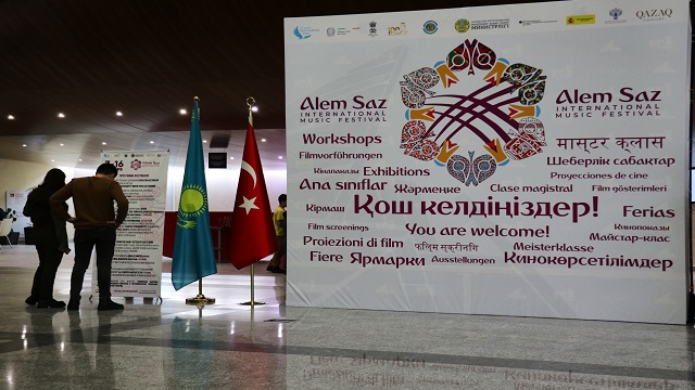 kazakistanda-alemsaz-uluslararasi-muzik-festivalinde-turk-halk-muzigi-taniti