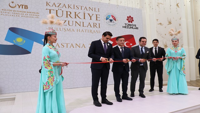 kazakistan-da-turkiye-mezunlari-dernegi-acildi
