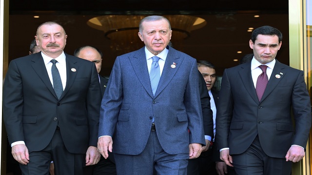 cumhurbaskani-erdogan-turkmenistandan-ayrildi