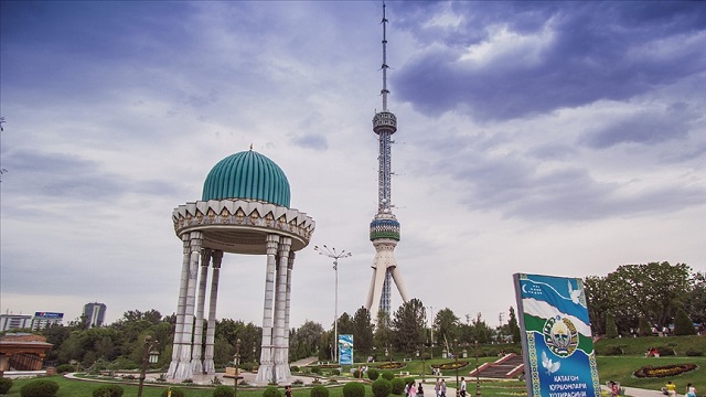 ozbekistanda-bakanlik-ve-kamu-kurumlarinin-sayisi-61den-28e-dusurulecek