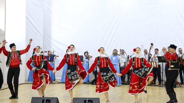 gagauz-ozerk-yerinin-kurulusunun-28-yili-kutlandi