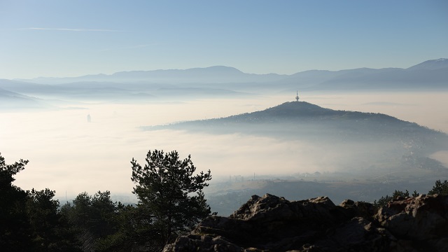 saraybosnadaki-hava-kirliligi-nedeniyle-ucaklar-inemedi